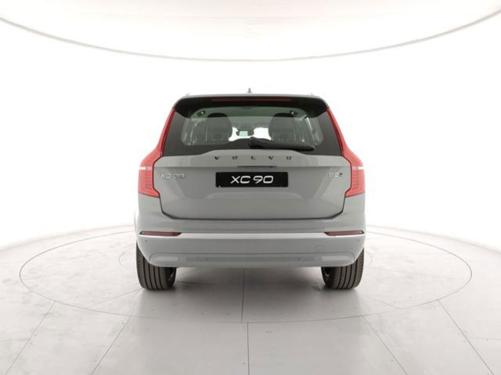 Volvo XC90 nuova a Modena (4)