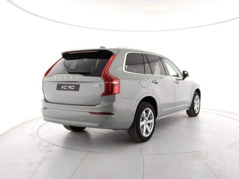 Volvo XC90 nuova a Modena (5)