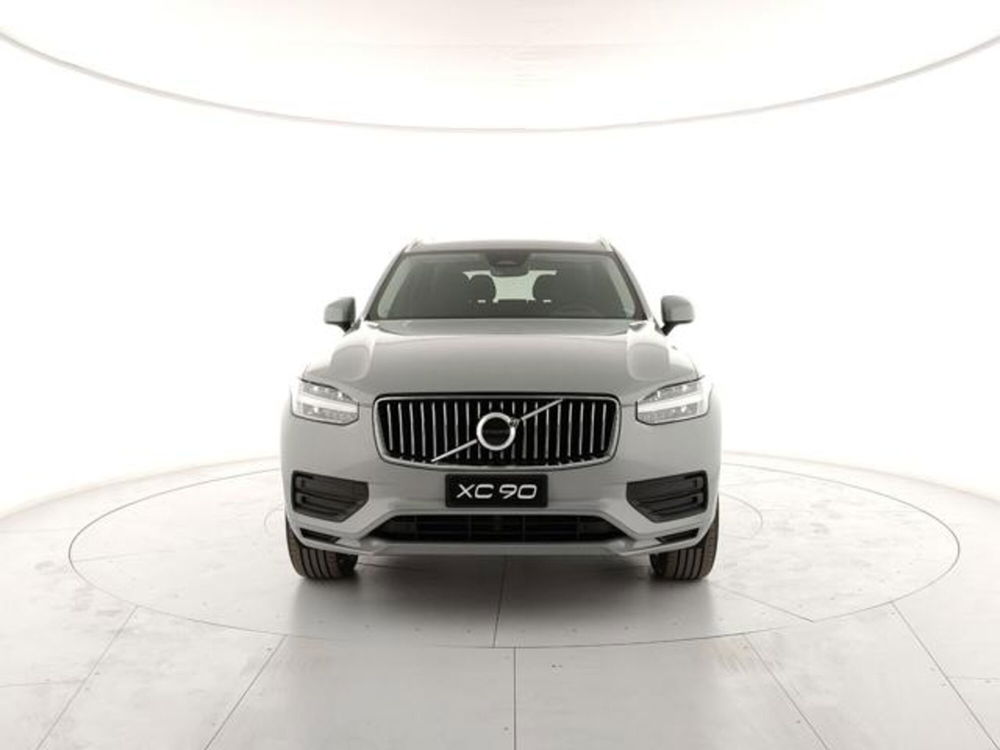 Volvo XC90 nuova a Modena (7)