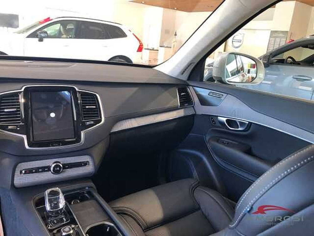 Volvo XC90 nuova a Viterbo (8)