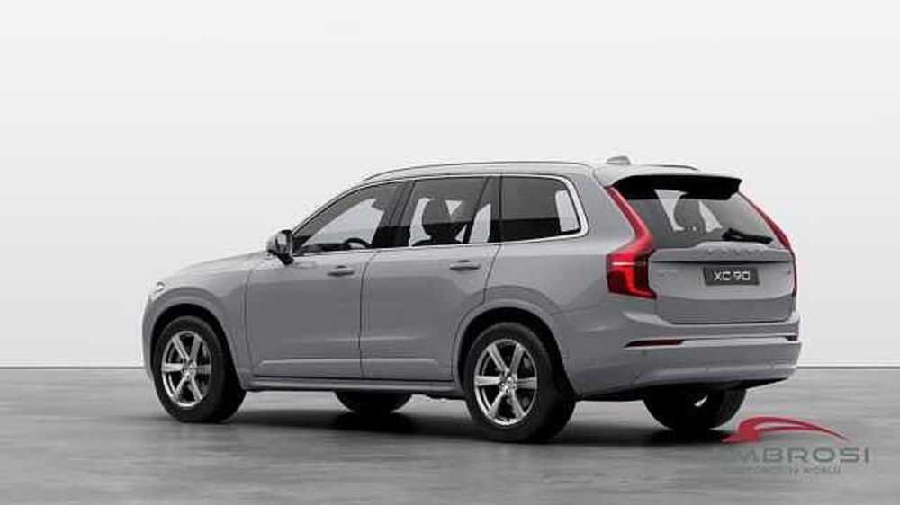 Volvo XC90 nuova a Viterbo (3)