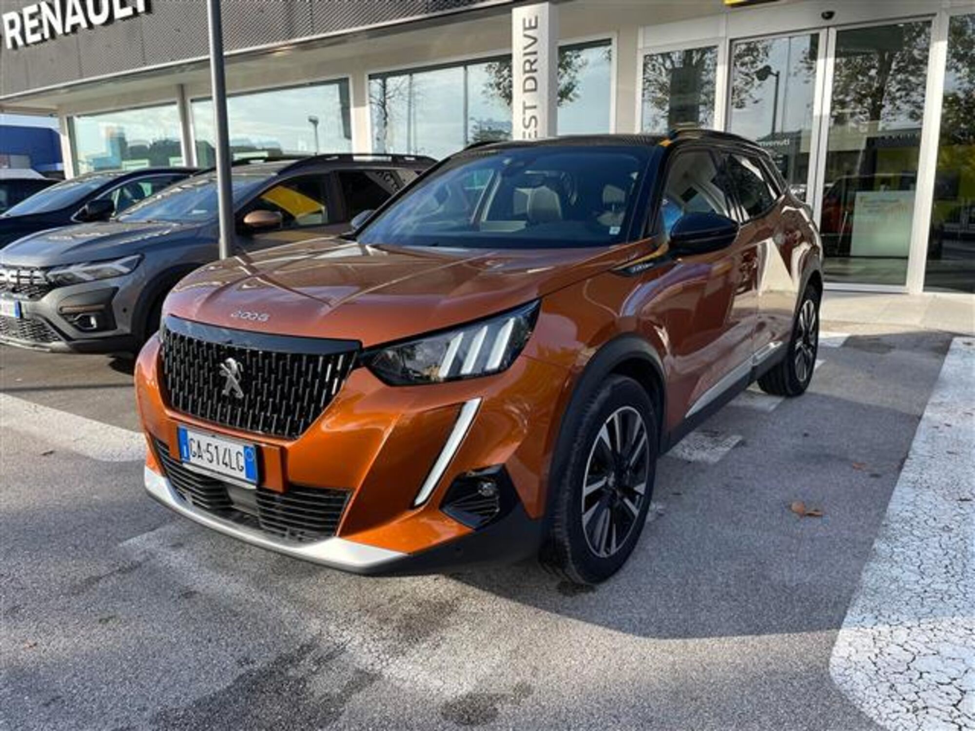 Peugeot 2008 PureTech 130 S&amp;S EAT8 GT Line del 2020 usata a Montebelluna