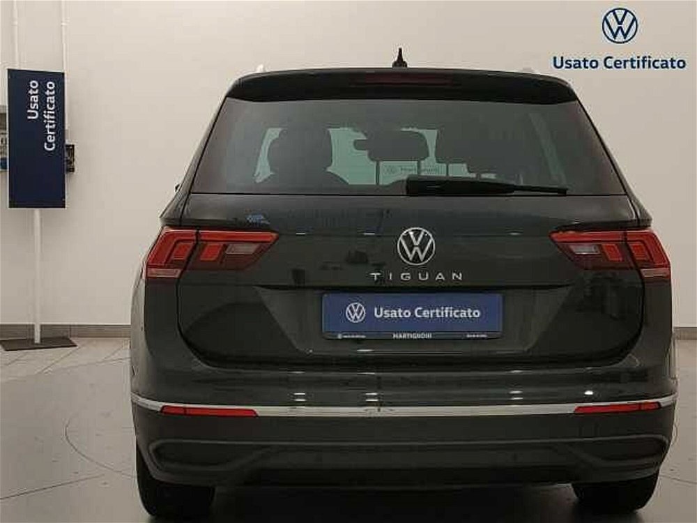 Volkswagen Tiguan 1.5 TSI ACT Life del 2020 usata a Busto Arsizio (4)