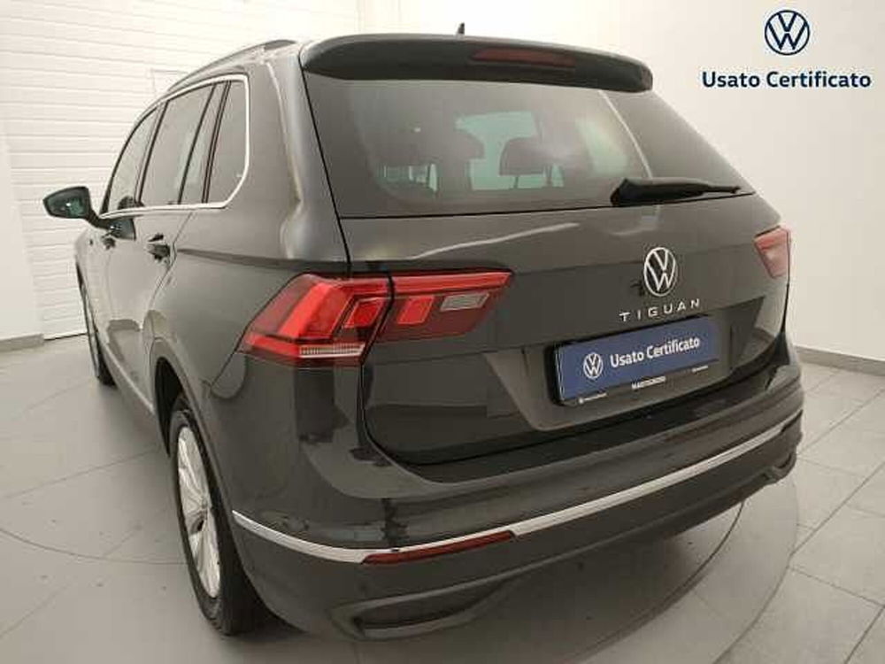 Volkswagen Tiguan usata a Varese (8)