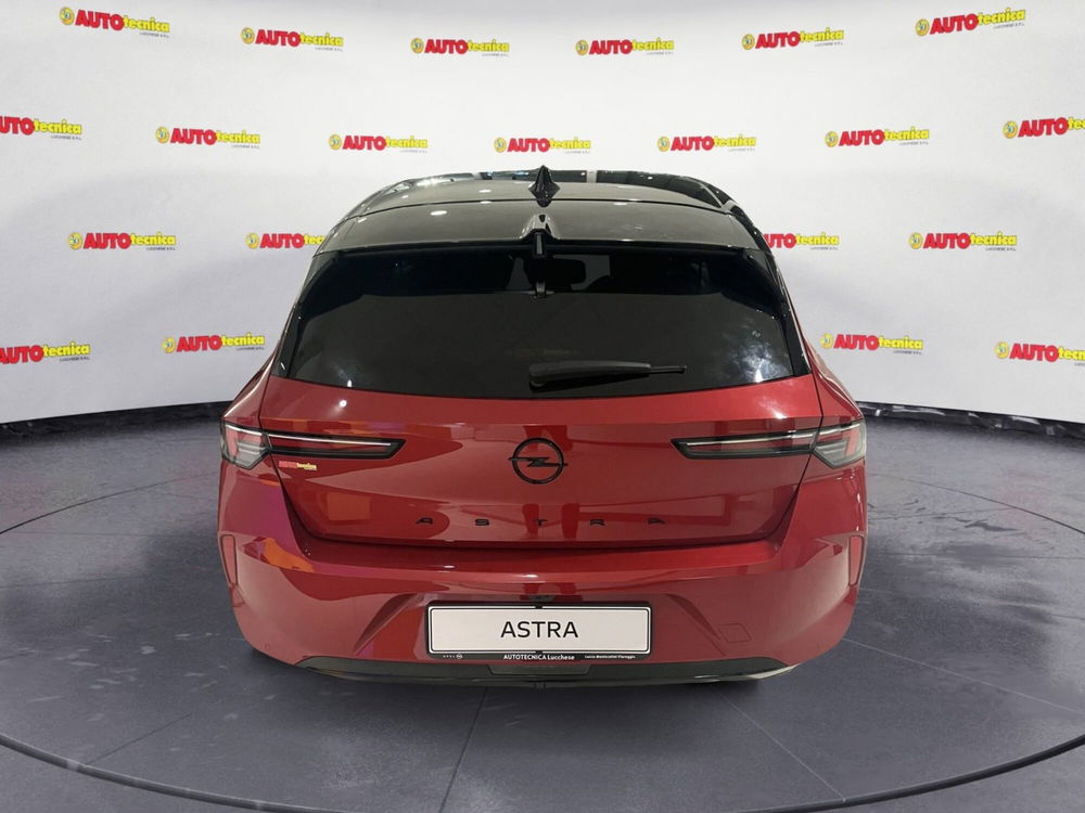 Opel Astra nuova a Lucca (6)