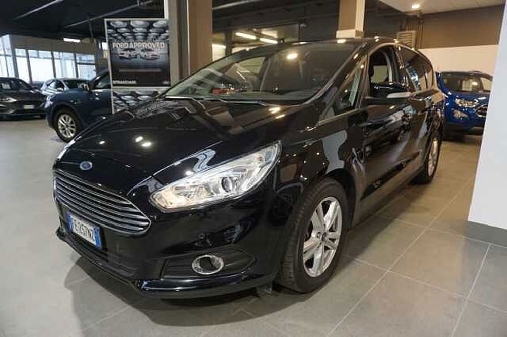 Ford S-Max 2.0 TDCi 120CV Start&Stop Plus del 2016 usata a Bologna