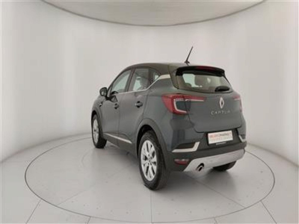 Renault Captur TCe 100 CV GPL FAP Intens  del 2020 usata a Bari (5)