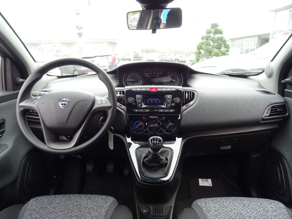 Lancia Ypsilon nuova a Venezia (9)