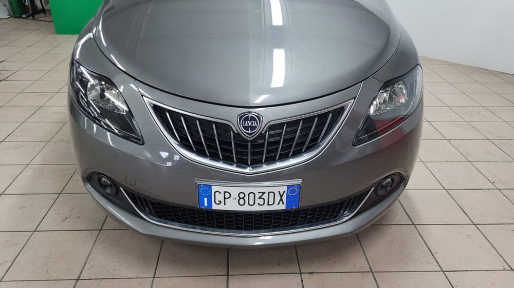 Lancia Ypsilon nuova a Arezzo (6)