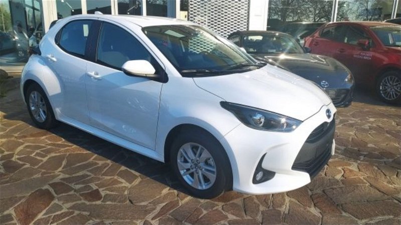 Toyota Yaris Active nuova a Castenaso
