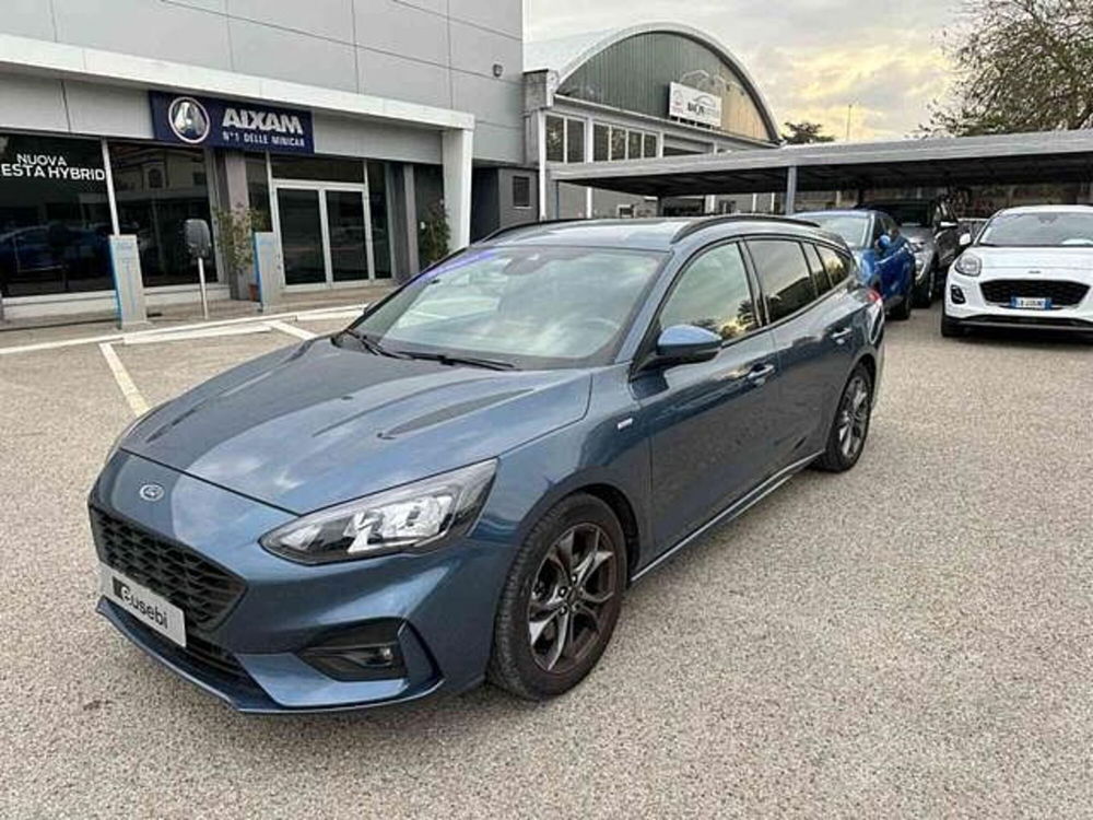 Ford Focus Station Wagon 1.0 EcoBoost Hybrid 125 CV SW ST-Line  del 2020 usata a Fano (2)