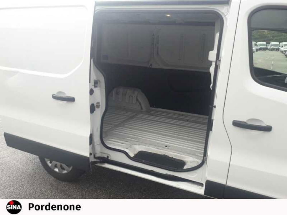 Nissan NV300 Furgone usata a Pordenone (18)