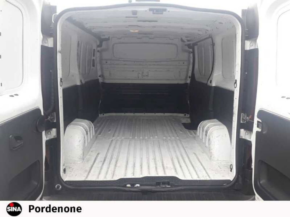 Nissan NV300 Furgone usata a Pordenone (6)