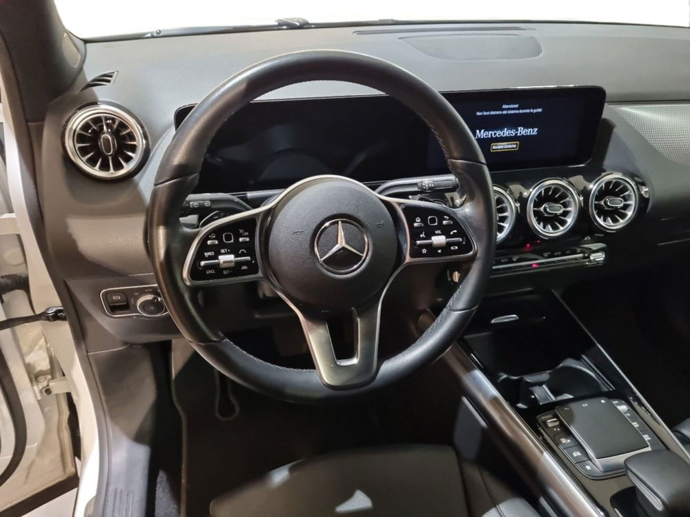 Mercedes-Benz EQA usata a Prato (18)