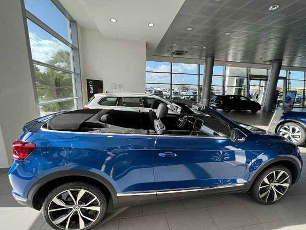 Volkswagen T-Roc Cabrio nuova a Cagliari (3)