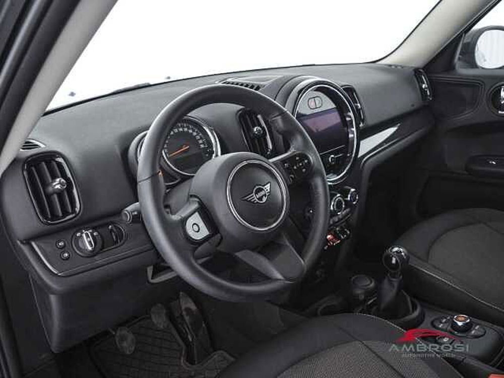 MINI Mini Countryman usata a Viterbo (8)