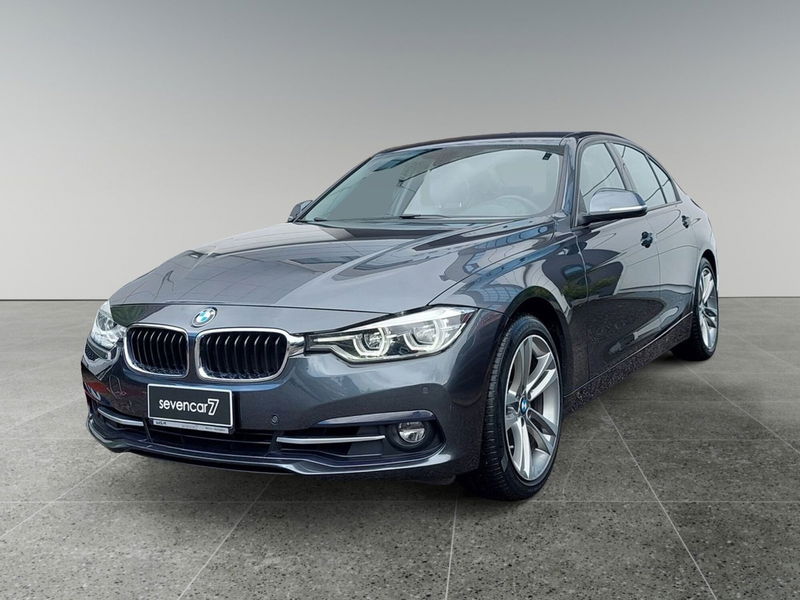 BMW Serie 3 318i Business Advantage aut.  del 2018 usata a Verona