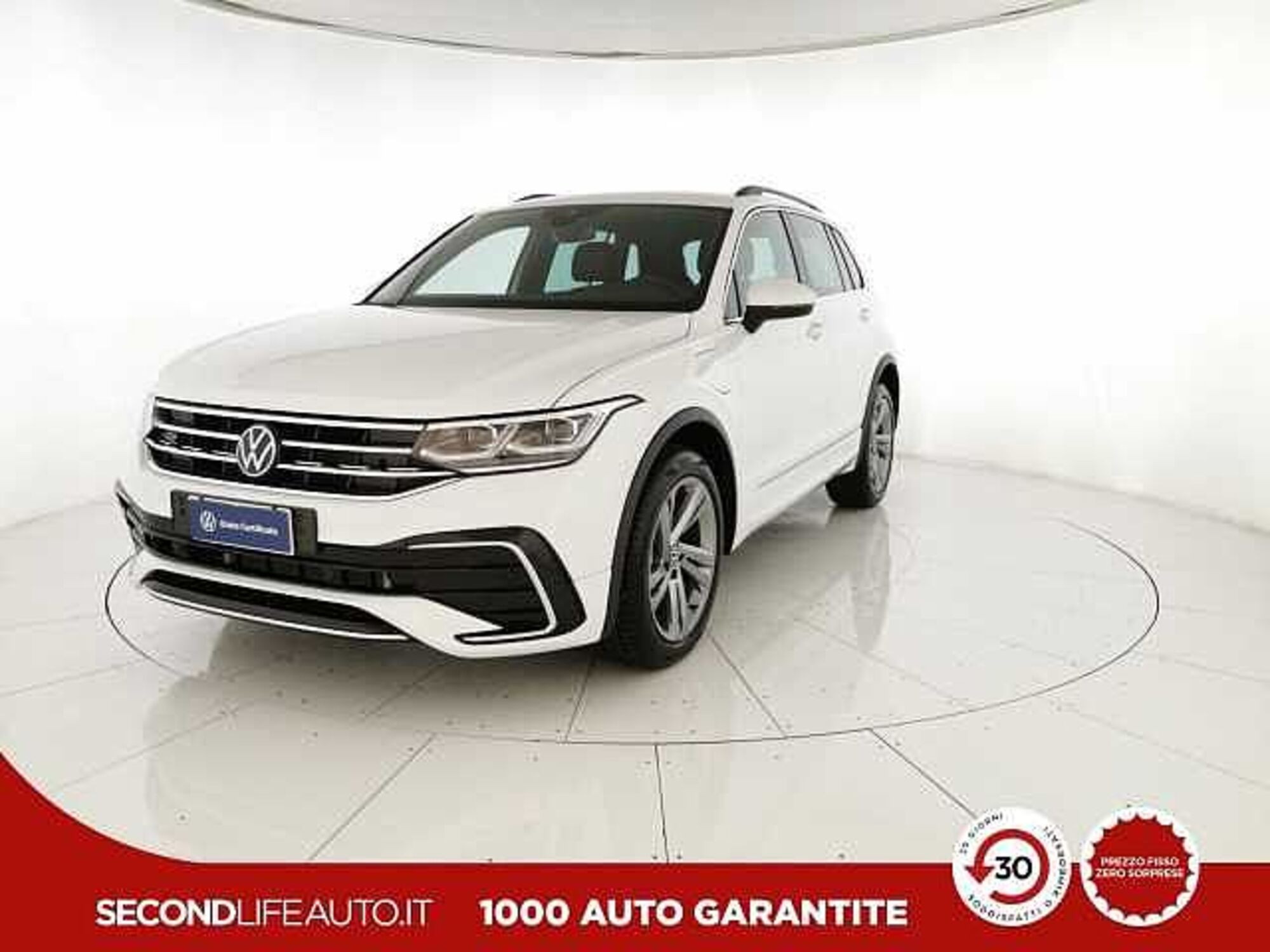 Volkswagen Tiguan 1.4 TSI eHYBRID DSG R-Line nuova a San Giovanni Teatino