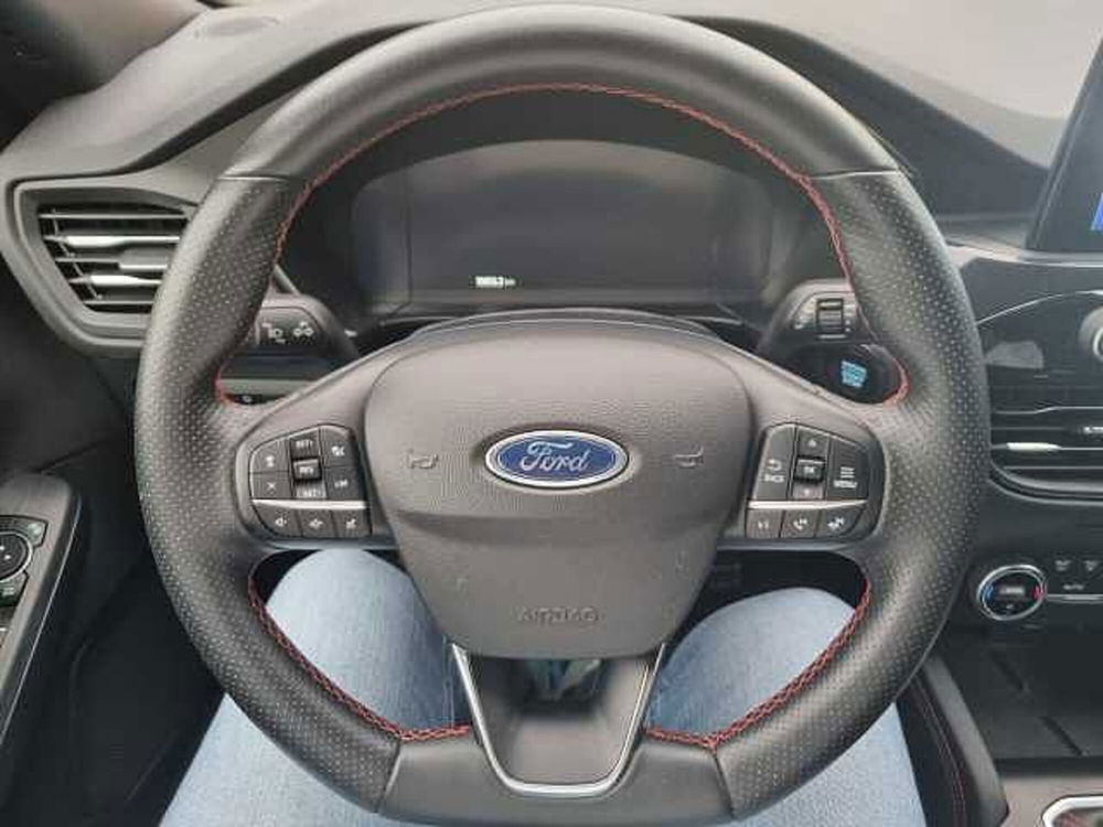 Ford Kuga usata a Bari (11)