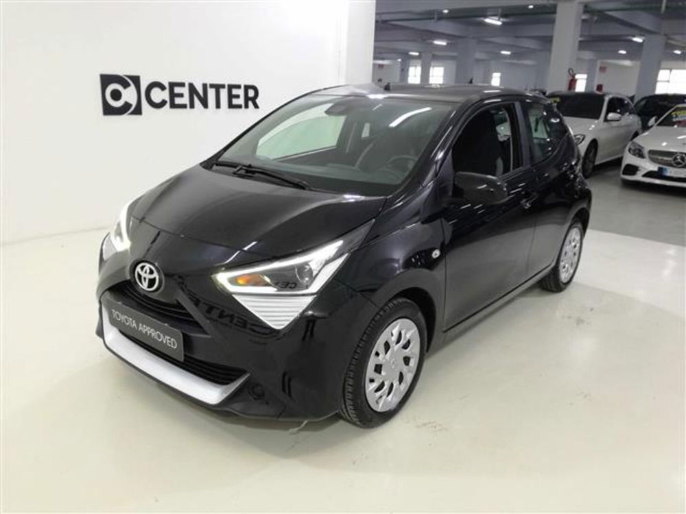 Toyota Aygo X 1.0 Active 72cv del 2020 usata a Napoli