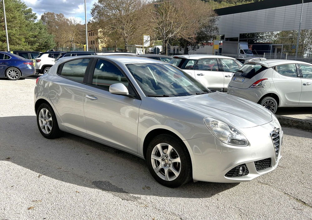 Alfa Romeo Giulietta usata a Ancona (8)