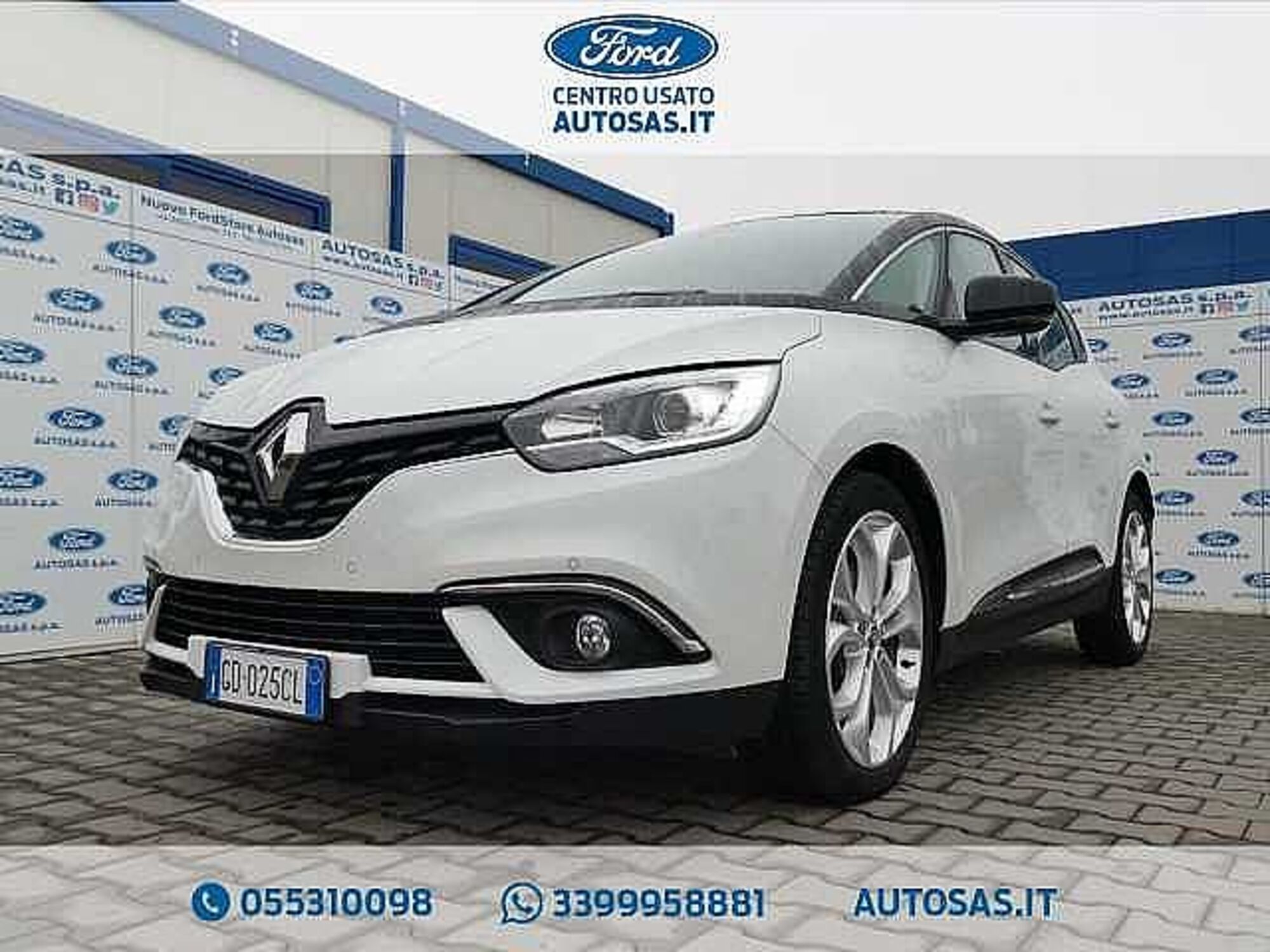 Renault Grand Sc&eacute;nic 1.7 blue dci Initiale Paris 120cv edc del 2020 usata a Firenze