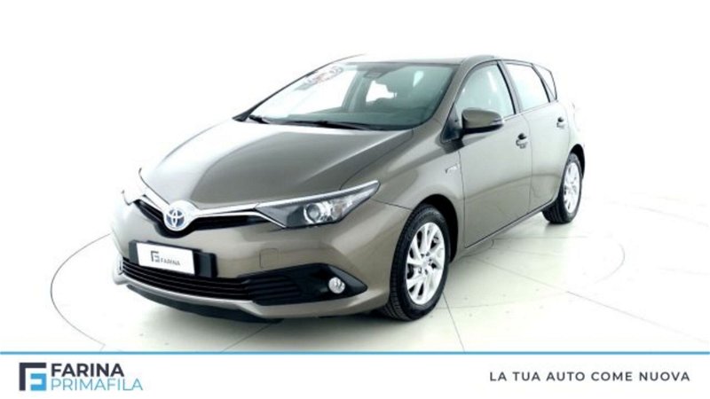 Toyota Auris 1.8 Hybrid Business Pack del 2018 usata a Marcianise