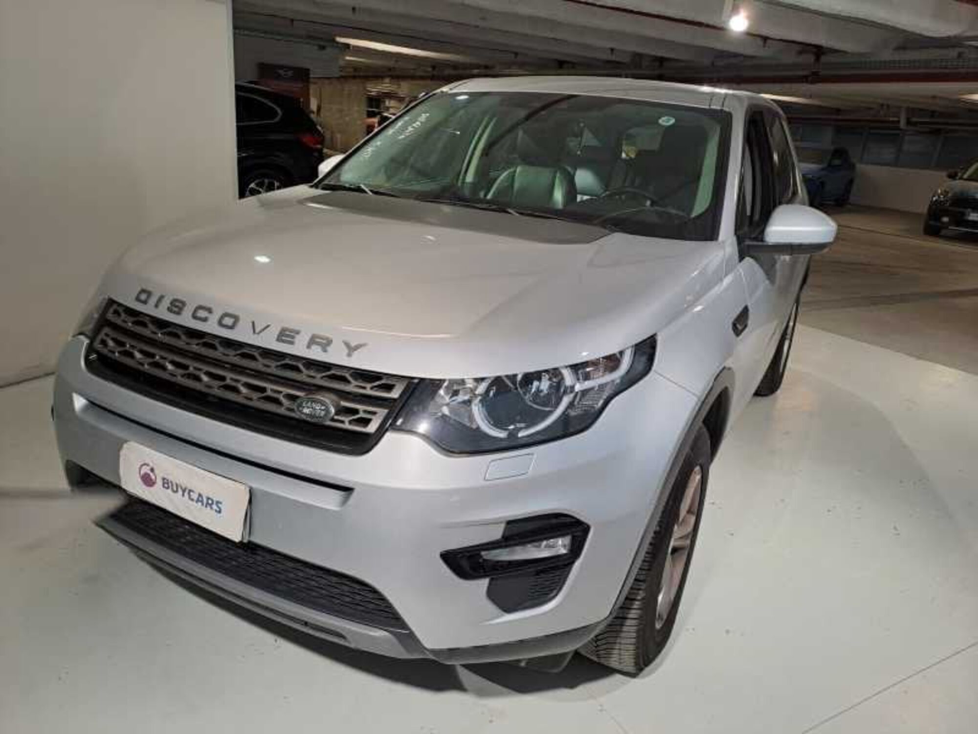 Land Rover Discovery Sport 2.0 TD4 150 CV SE  del 2015 usata a Asti