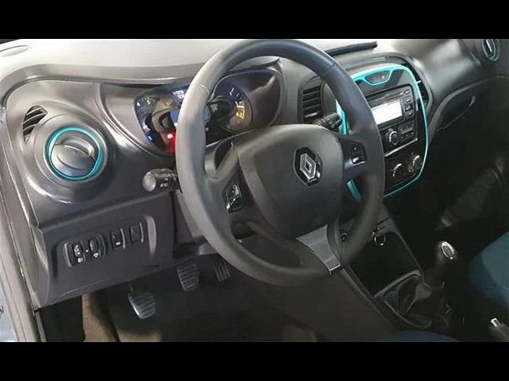Renault Captur 1.5 dCi 8V 90 CV Start&Stop Live  del 2015 usata a Palestrina (5)