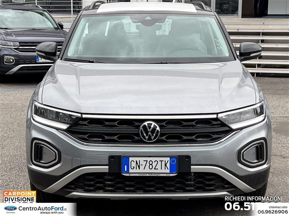Volkswagen T-Roc 2.0 TDI SCR Life nuova a Albano Laziale (2)