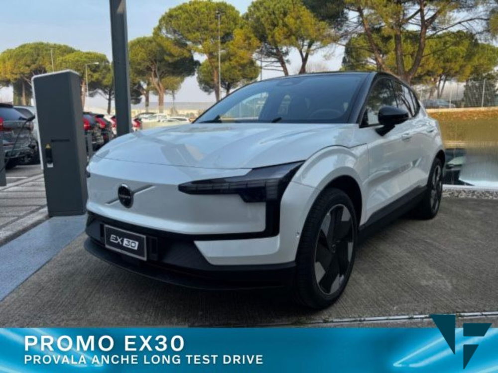 Volvo EX30 nuova a Udine