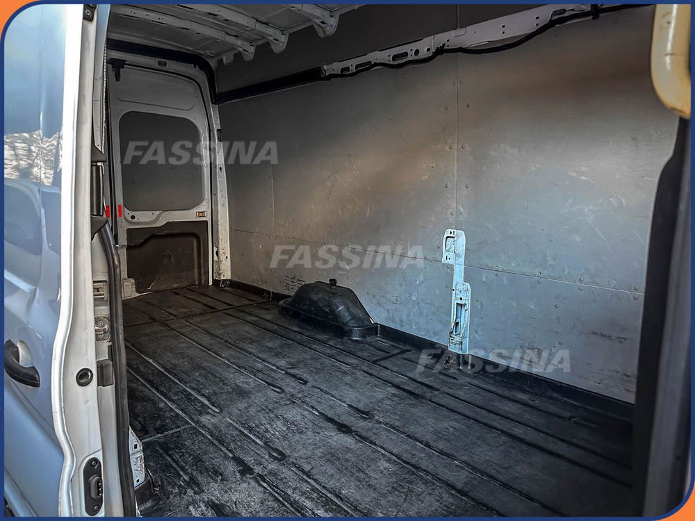 Ford Transit Custom Furgone usata a Milano (9)