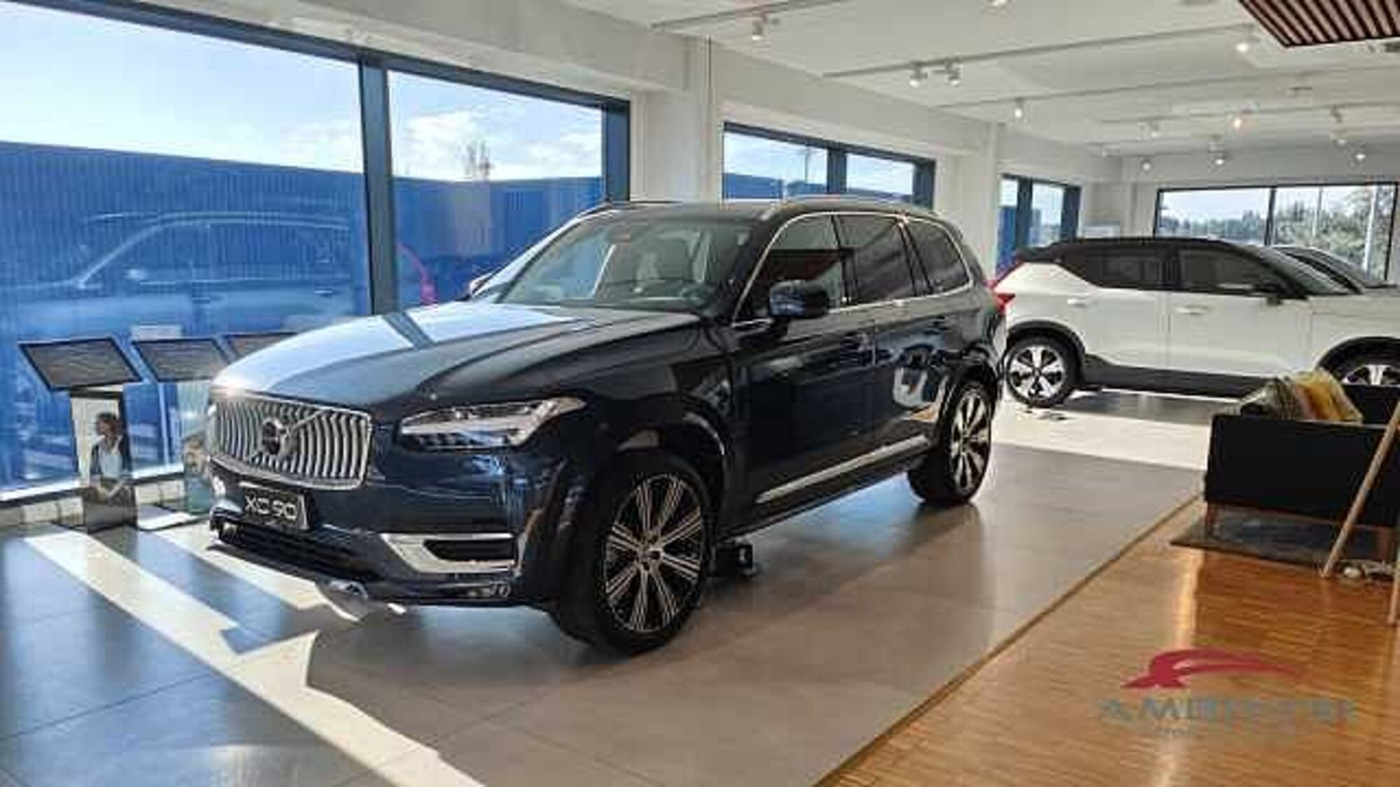 Volvo XC90 B5 (d) AWD automatico Core nuova a Viterbo