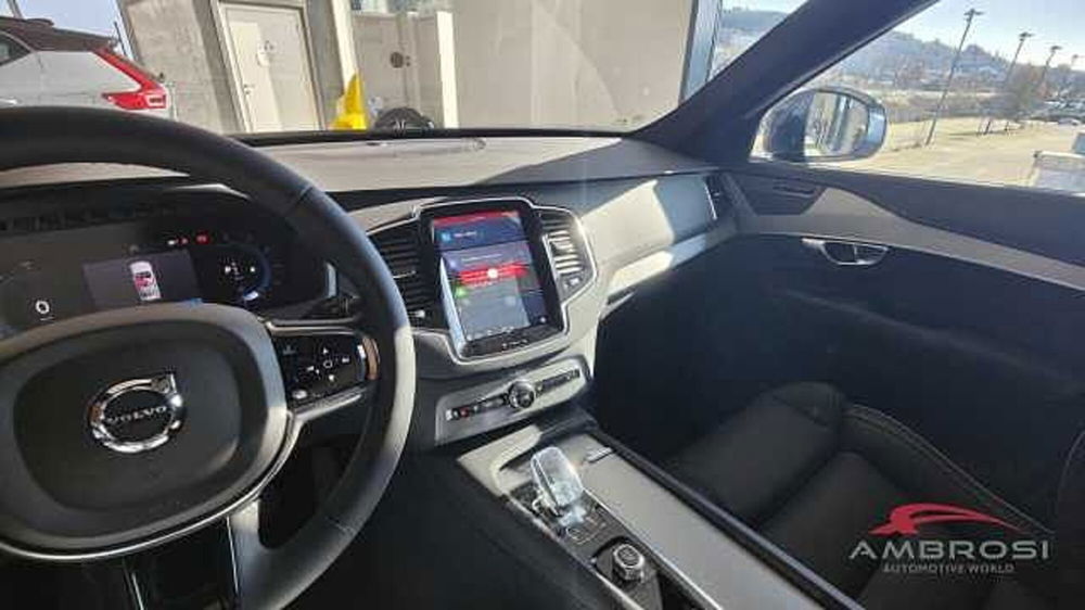 Volvo XC90 nuova a Viterbo (17)