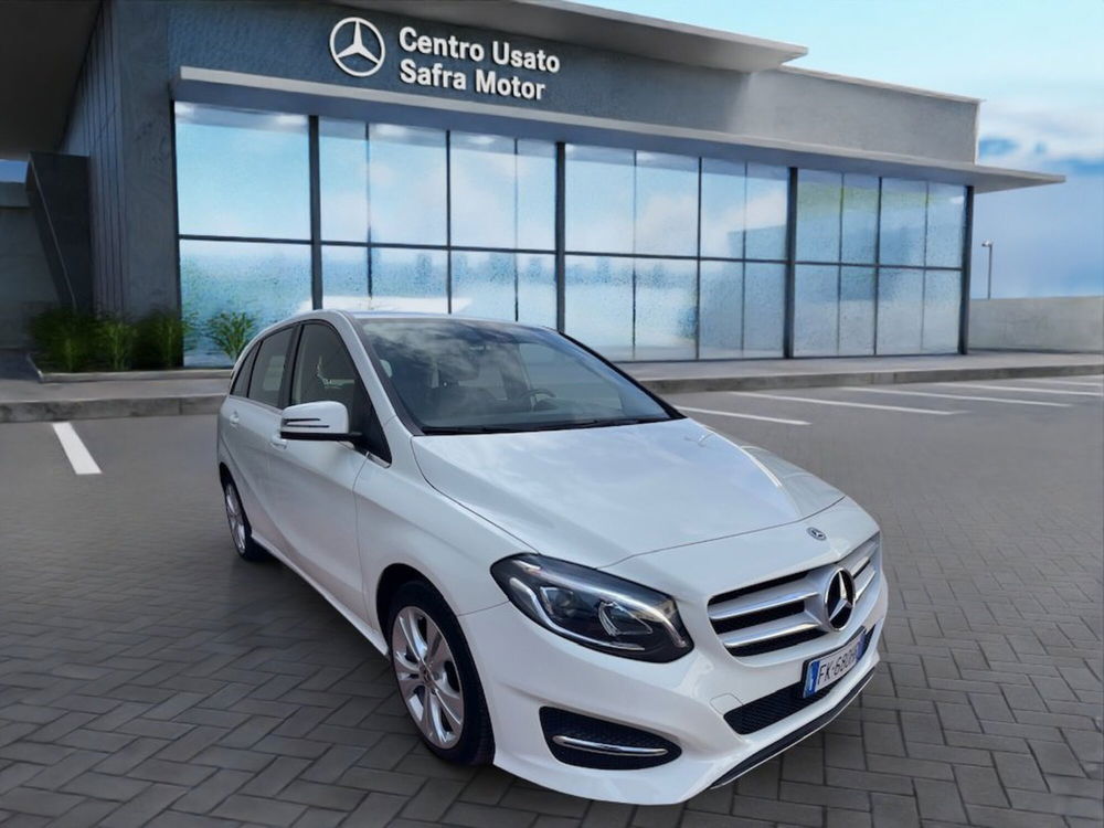 Mercedes-Benz Classe B usata a Cosenza (8)