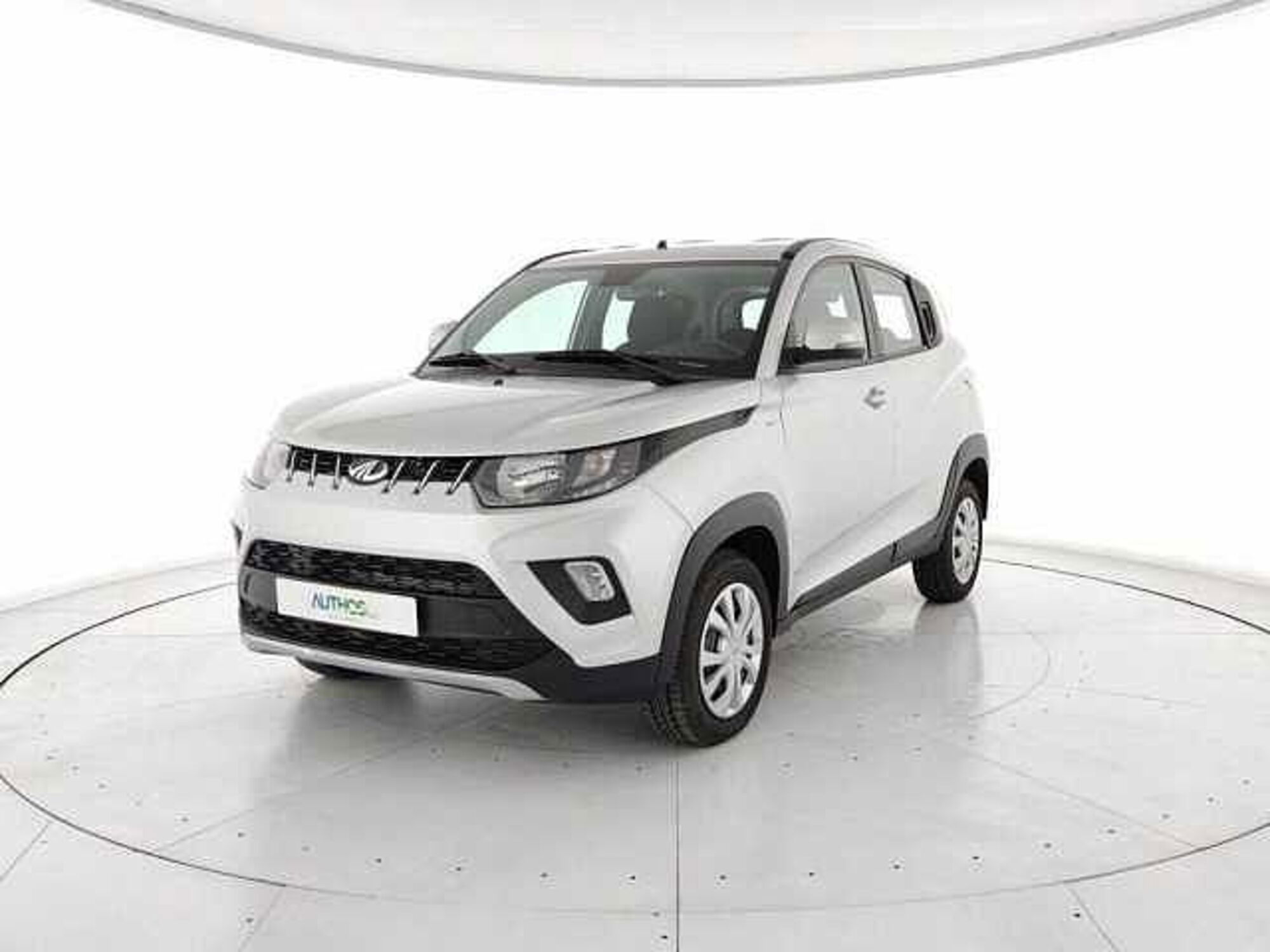 Mahindra KUV100 1.2 K6+ m-bifuel del 2023 usata a Torino