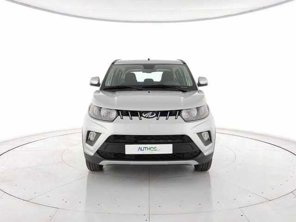 Mahindra KUV100 KUV100 1.2 K6+ del 2023 usata a Torino (5)