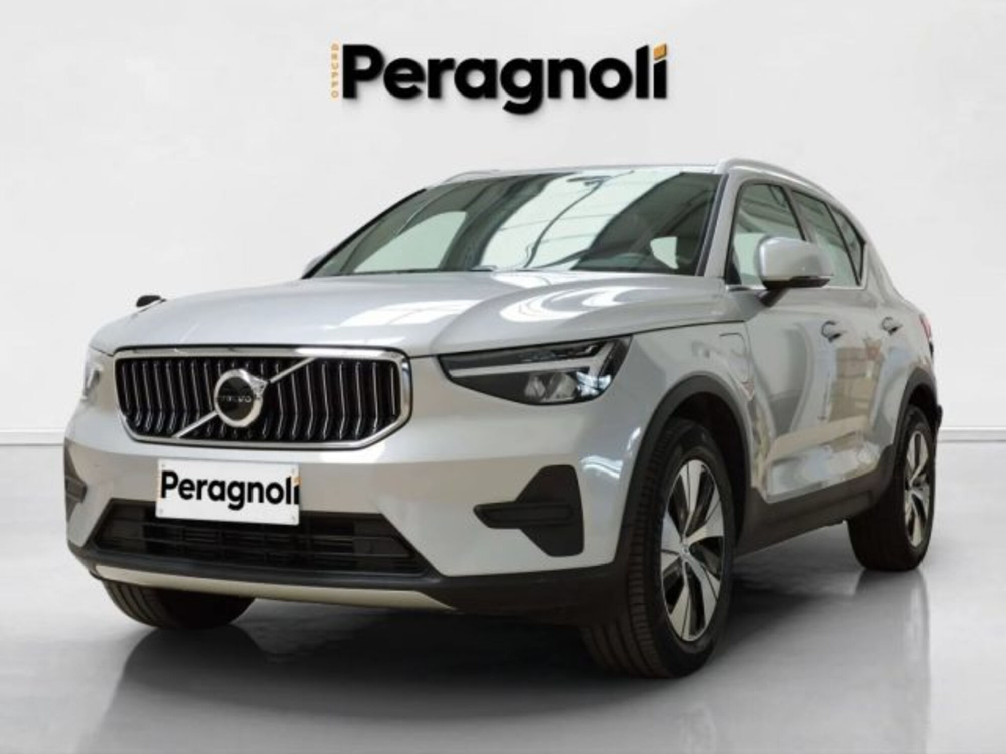 Volvo XC40 T4 Recharge Plug-in Hybrid Inscription Expression  del 2023 usata a Firenze