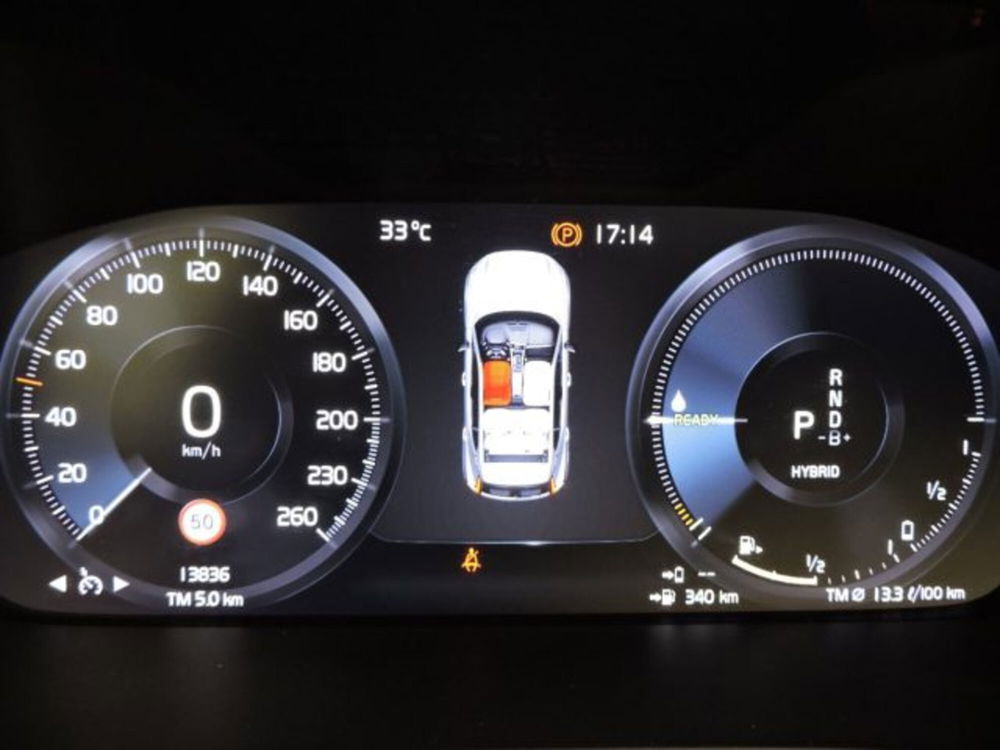 Volvo XC40 usata a Firenze (16)