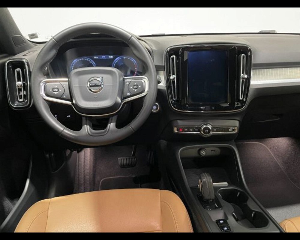 Volvo XC40 D3 AWD Geartronic Momentum  del 2019 usata a Conegliano (3)