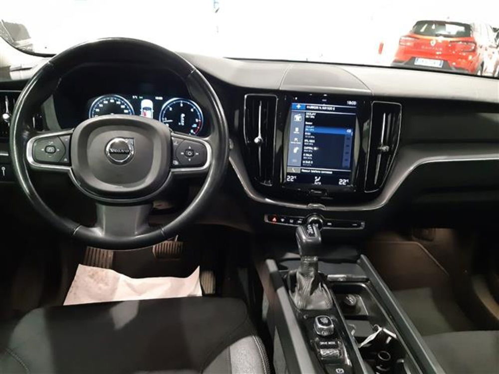 Volvo XC60 usata a Asti (6)