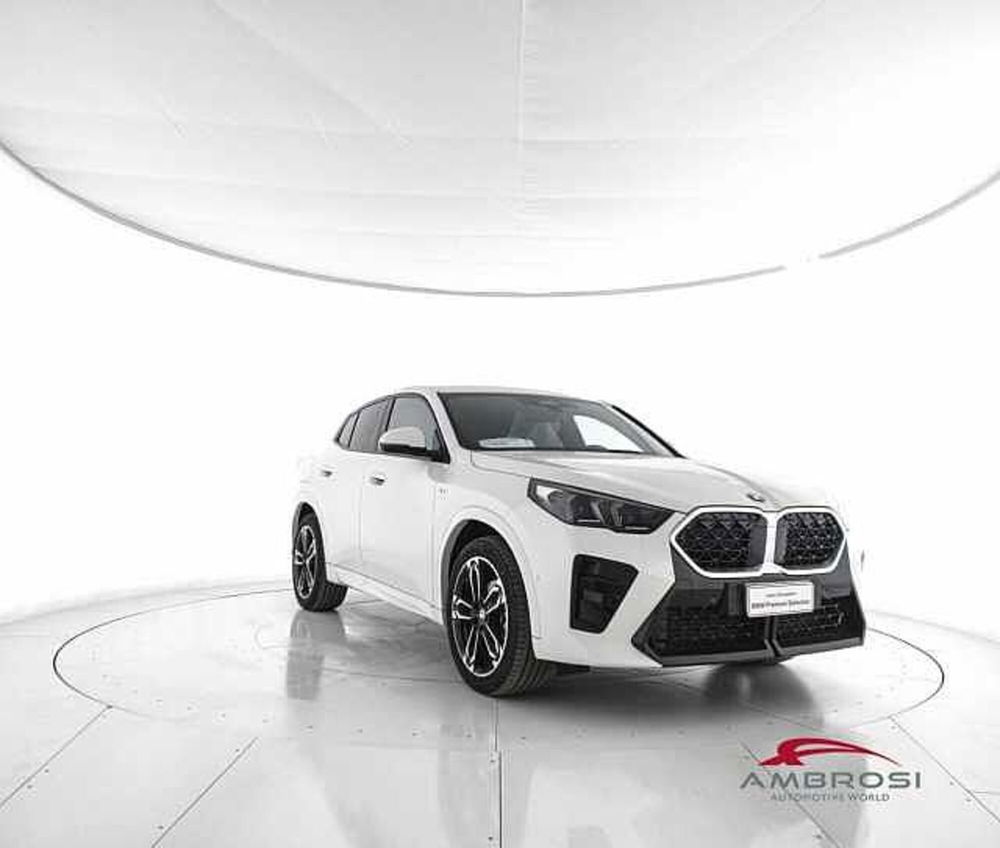 BMW X2 nuova a Viterbo (2)