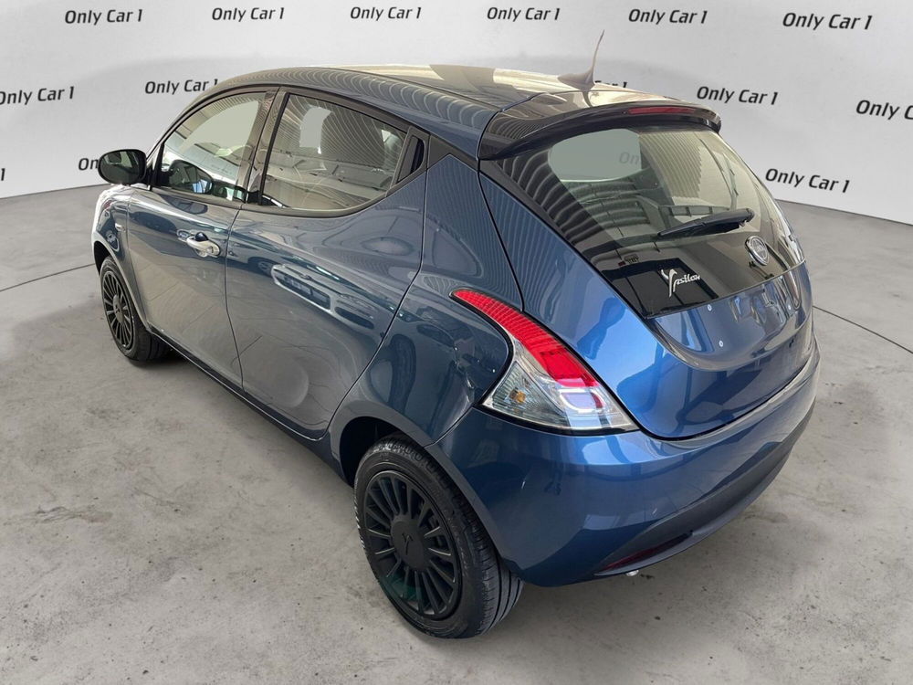 Lancia Ypsilon nuova a Ferrara (4)