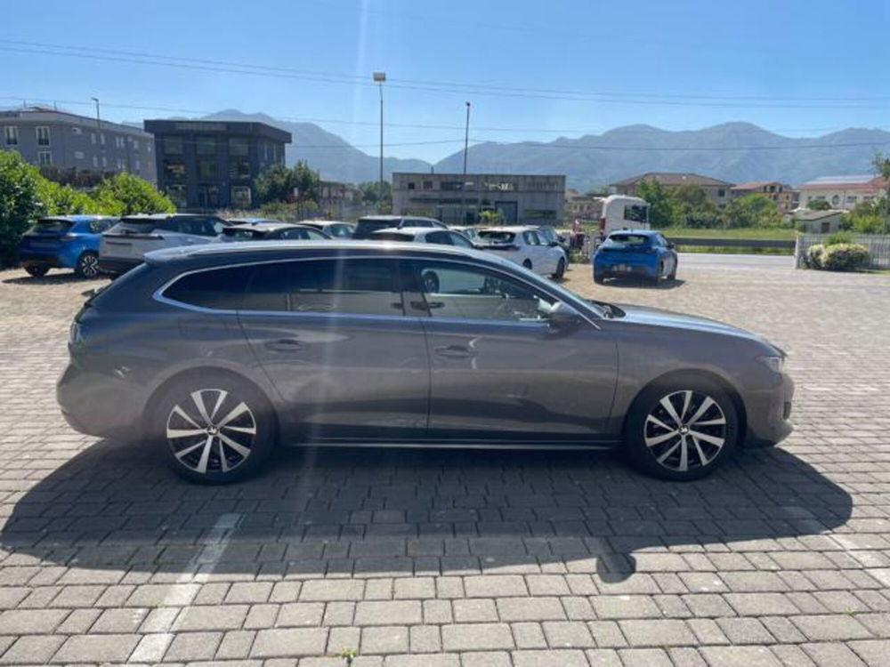 Peugeot 508 SW usata a Salerno (7)