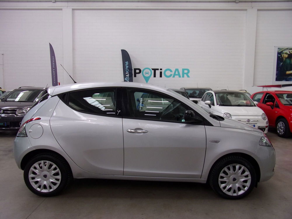 Lancia Ypsilon 1.3 MJT 16V 95 CV 5 porte S&S Gold  del 2013 usata a Reggio nell'Emilia (4)