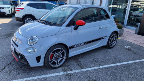 Abarth 595 - Catalogo e listino prezzi Abarth 595 