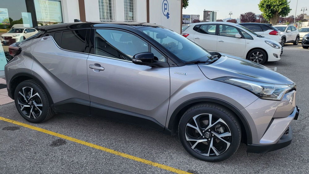 Toyota Toyota C-HR usata a Padova (6)