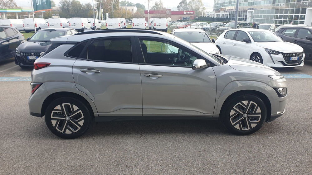 Hyundai Kona nuova a Ancona (7)