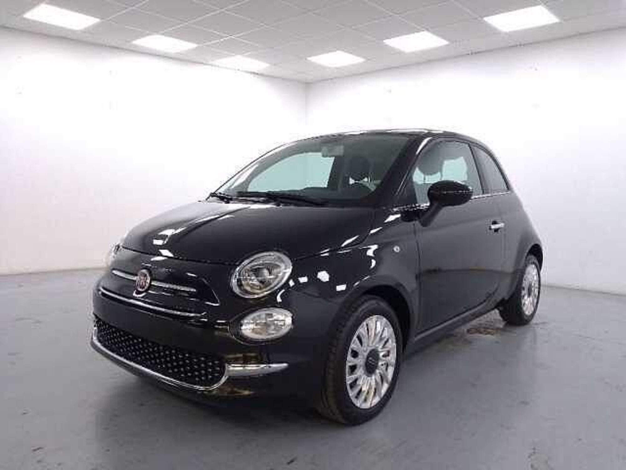 Fiat 500 1.0 hybrid Dolcevita 70cv del 2021 usata a Cuneo