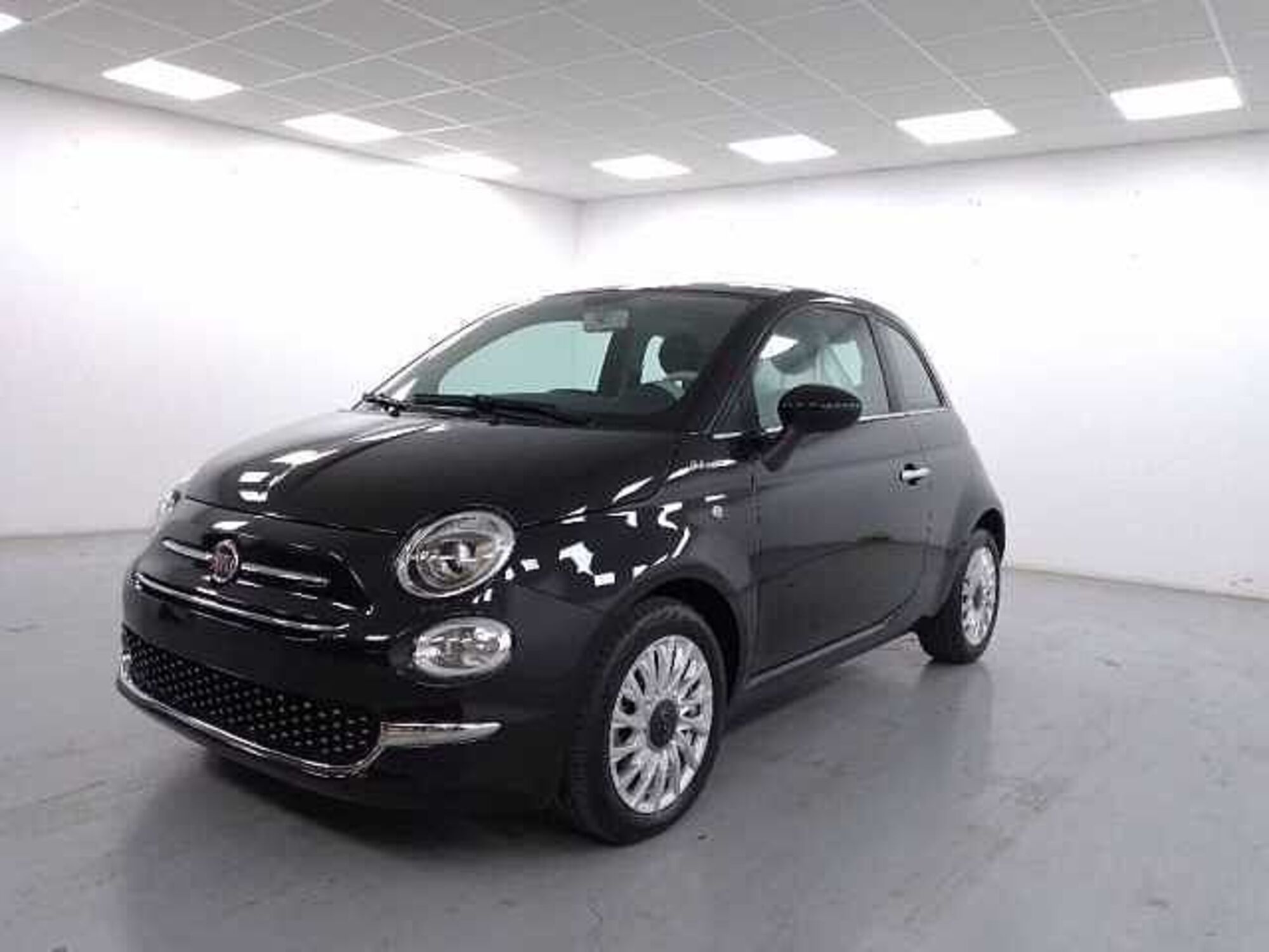 Fiat 500 1.0 hybrid Dolcevita 70cv del 2021 usata a Cuneo